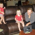 Смотрим мультик про Винни Пуха / Watching the cartoon Winnie the Pooh